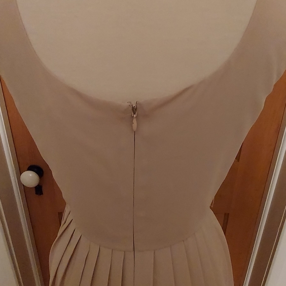 Calvin Klein Dress with belt - Picture 9 of 17